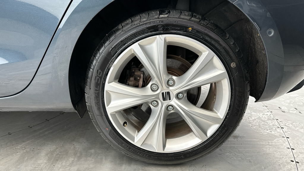 Seat Leon Se Dynamic Grey #25