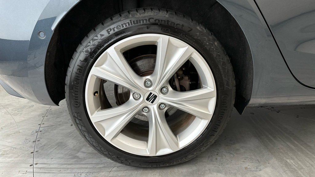 Seat Leon Se Dynamic Grey #26