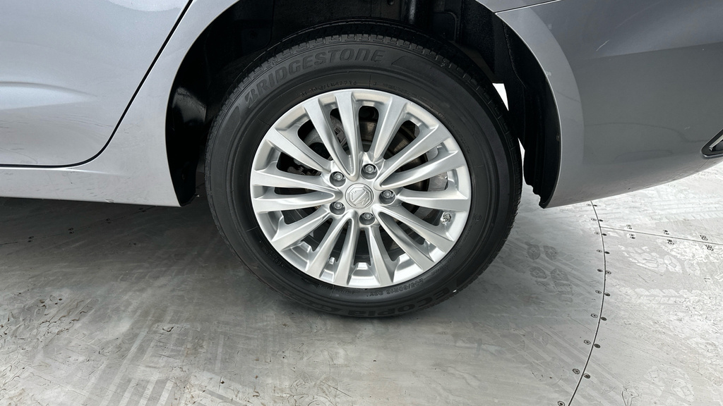 MG MG5 Mg 5 Excite Ev Silver #24
