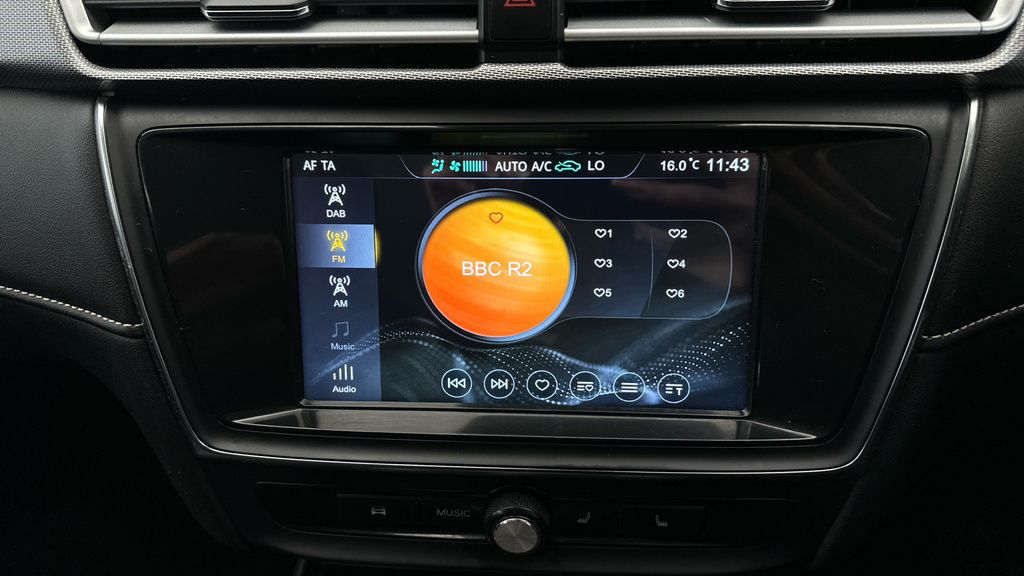MG MG5 Mg 5 Excite Ev Silver #16