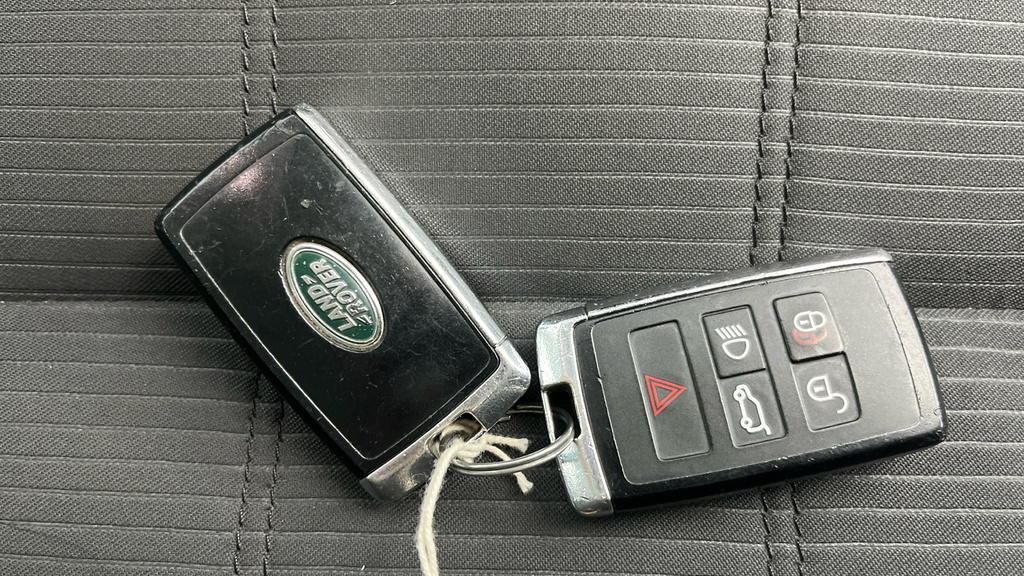 Land Rover Range Rover Evoque Suv #11