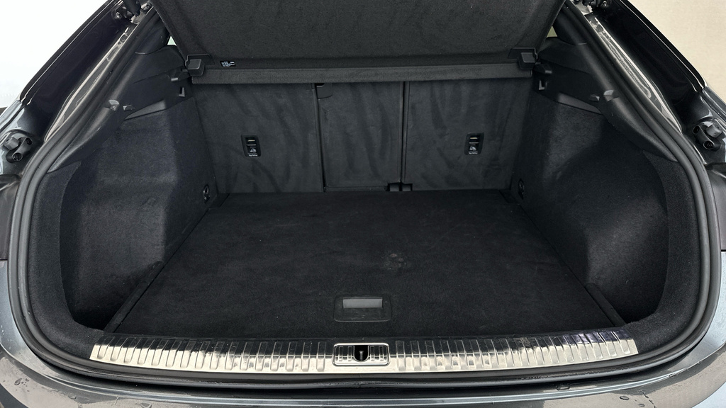 Audi Q3 Technik Blue #21