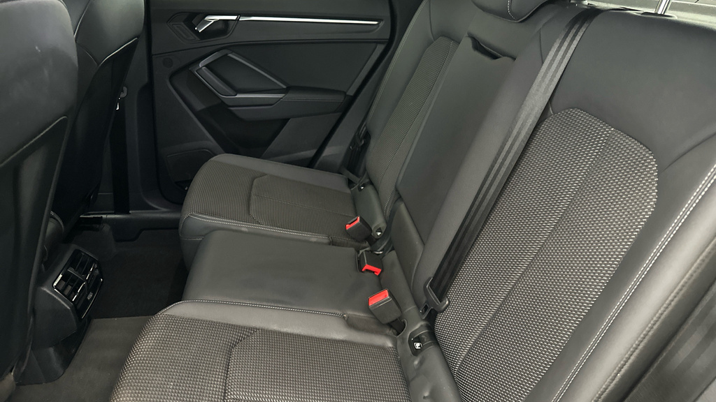 Audi Q3 Technik Blue #20