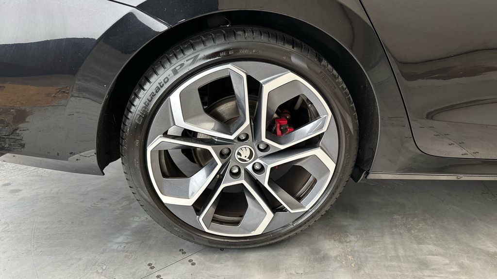 Skoda Octavia Se Technology Silver #25