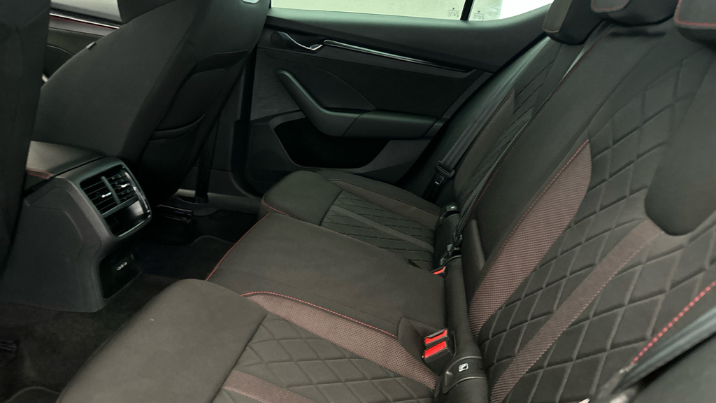 Skoda Octavia Se Technology Silver #20