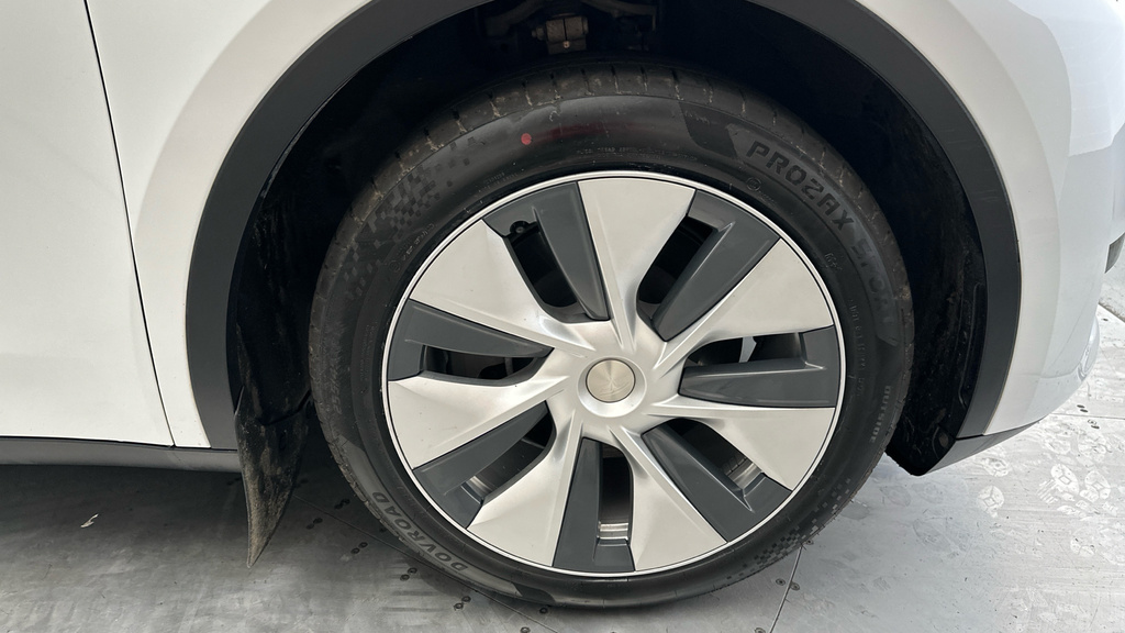 Tesla Model Y Long Range Rwd Grey #25