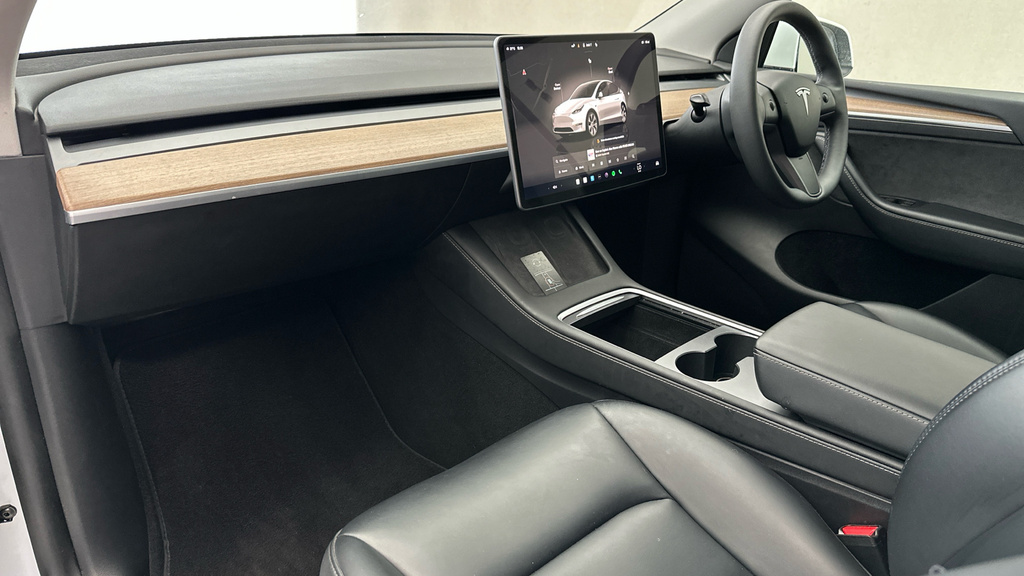 Tesla Model Y Long Range Rwd Grey #11