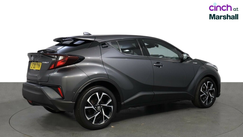 Toyota C-Hr Dynamic Silver #3