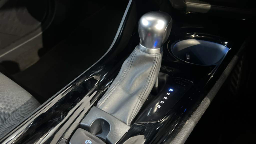 Toyota C-Hr Dynamic Silver #30