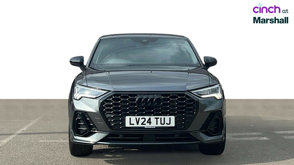 Audi Q3 S Line Black #7