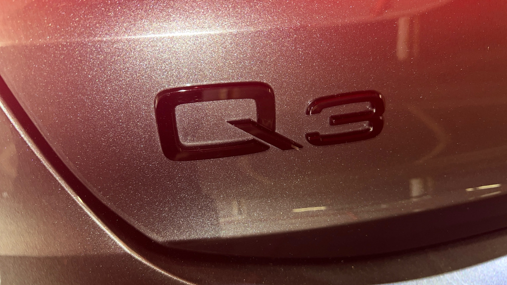 Audi Q3 S Line Black #51