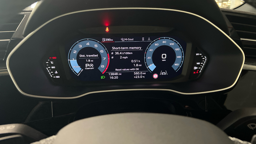Audi Q3 S Line Black #60