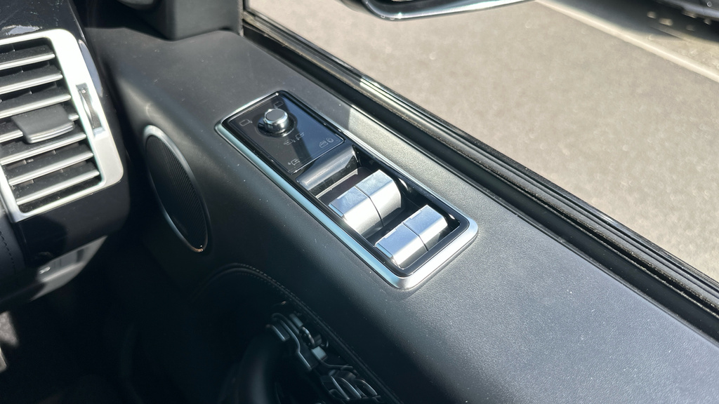 Land Rover Range Rover D180 S  #38