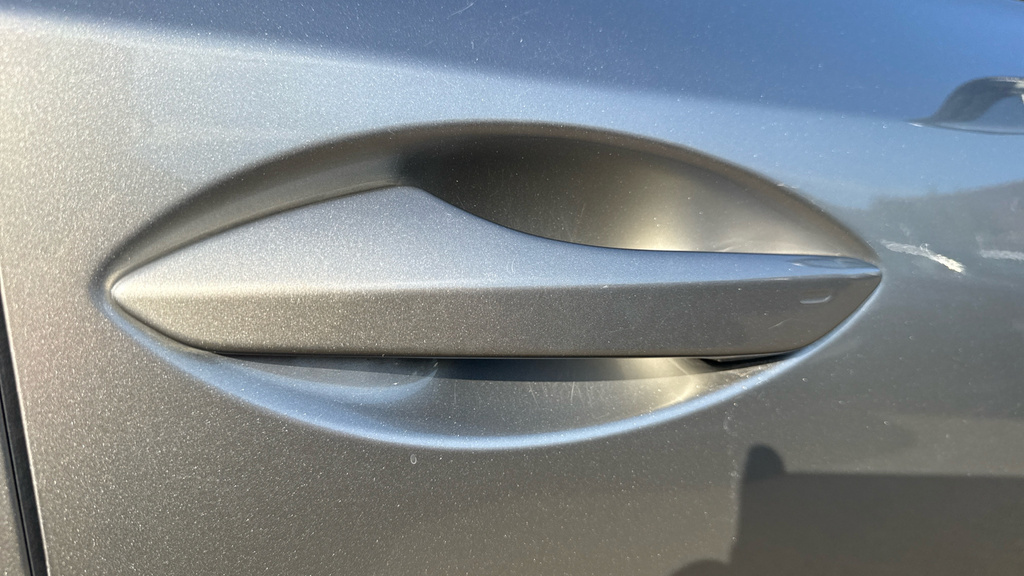 Lexus NX 300H Blue #31
