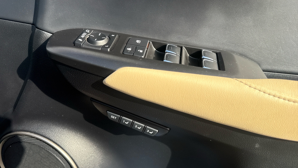 Lexus NX 300H Blue #27