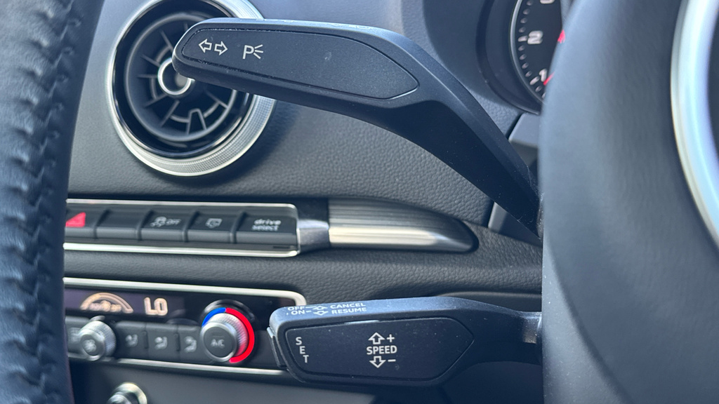 Audi A3 2019 68 1.5 Grey #35