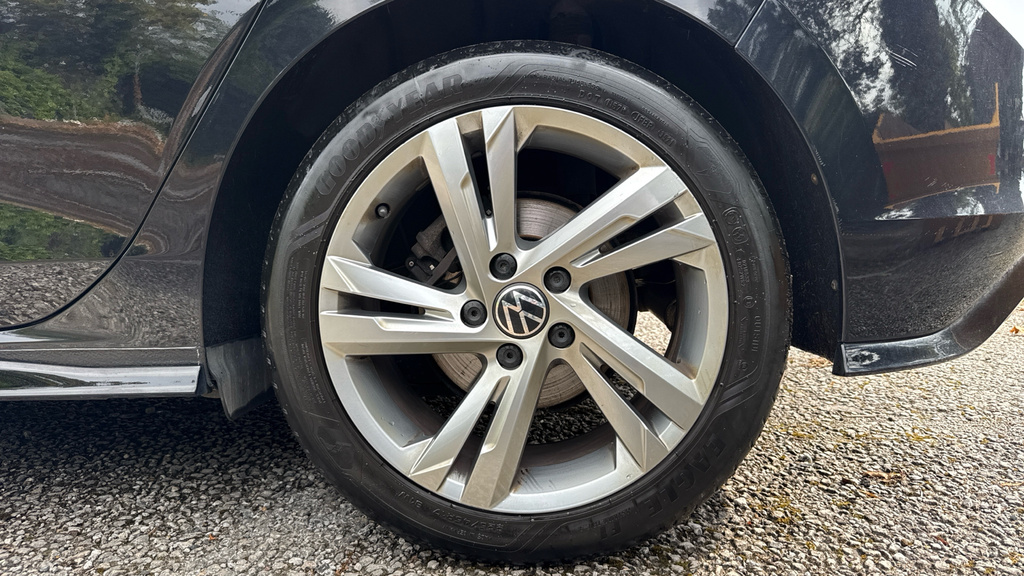 Volkswagen Golf 1.5 Tsi Life White #26