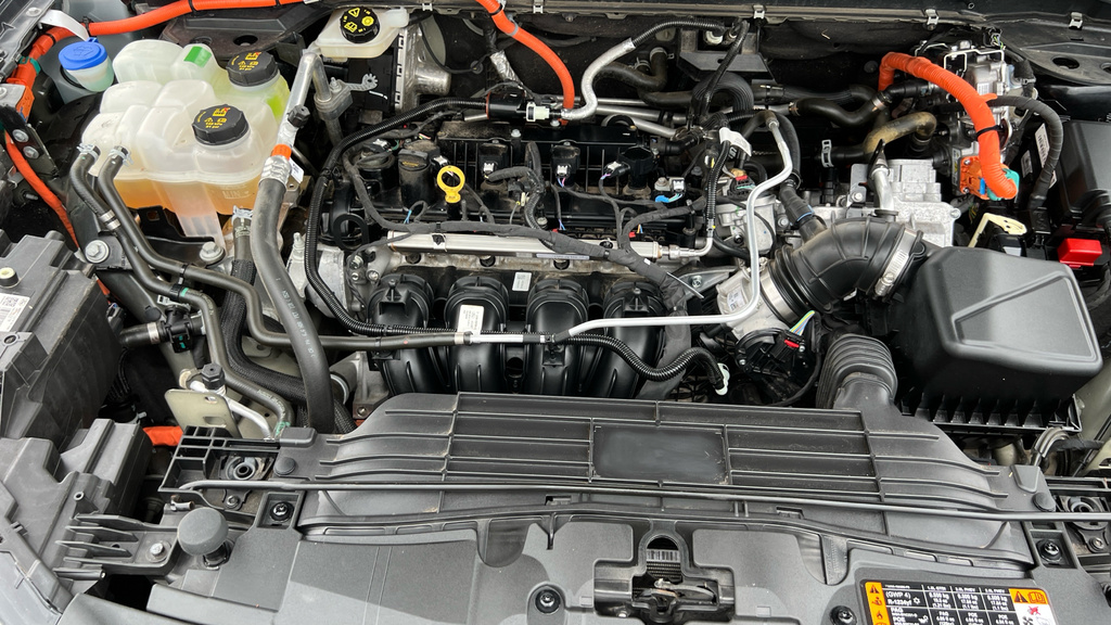 Ford Kuga Active Phev Silver #16
