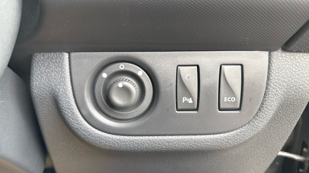 Dacia Sandero Stepway Essential White #34