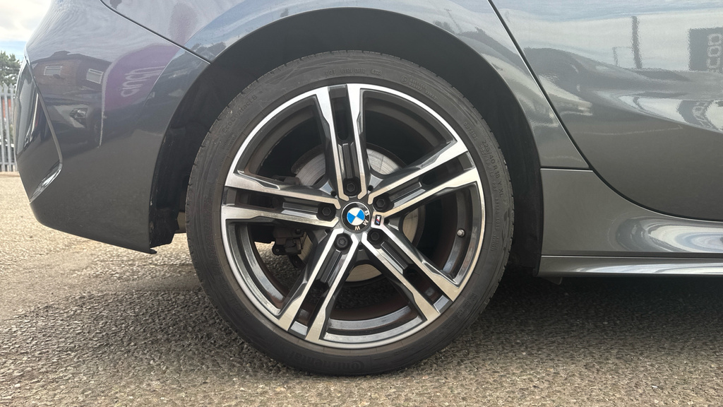 BMW 1 Series 118I M Sport Blue #19