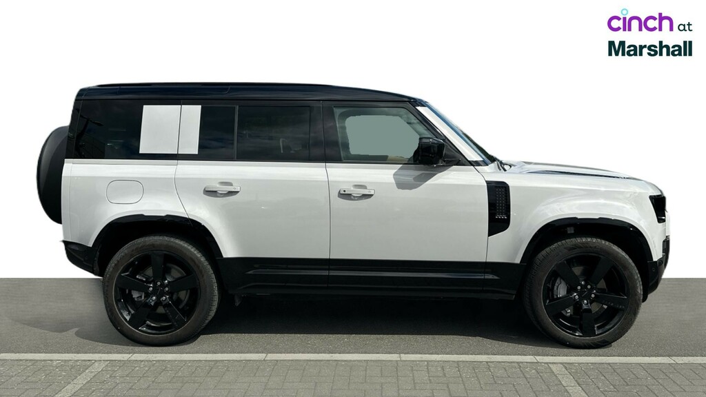 Land Rover Defender Octa  #2