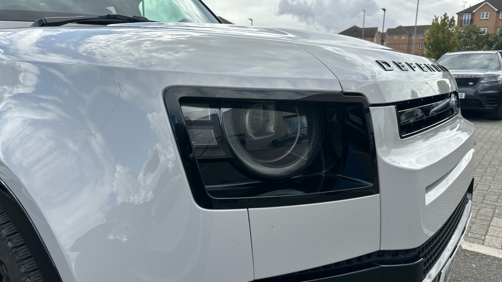 Land Rover Defender Octa  #28