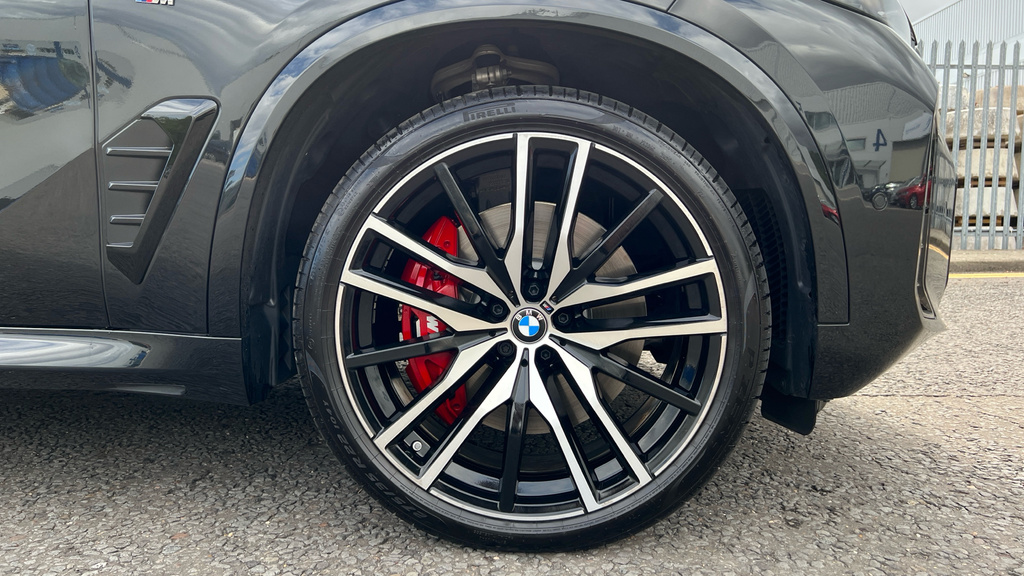 BMW X5 M Suv Grey #19