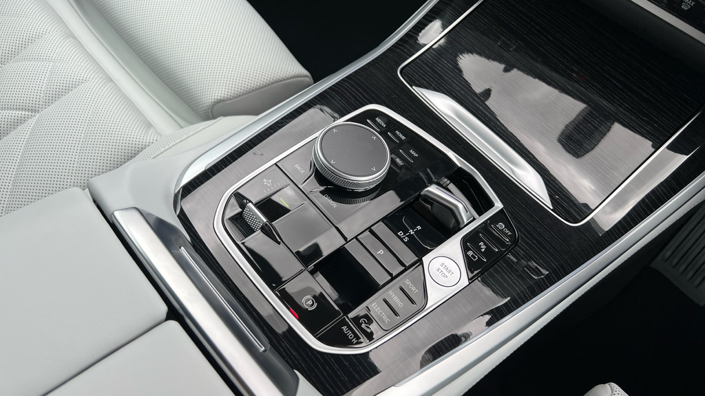 BMW X5 M Suv Grey #15