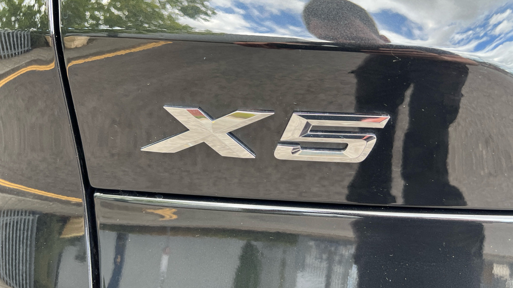 BMW X5 M Suv Grey #51