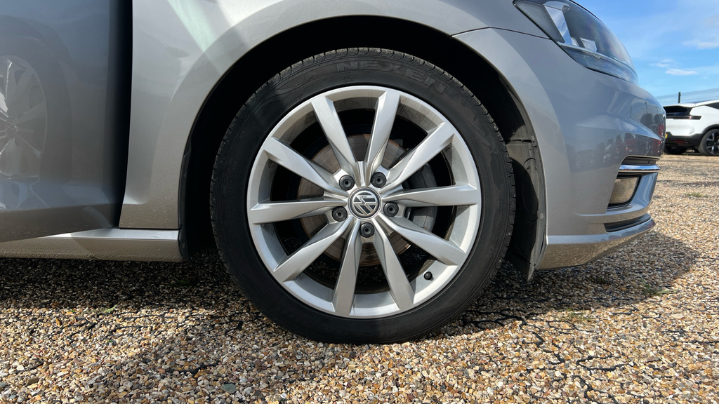 Volkswagen Golf Automatic Blue #18