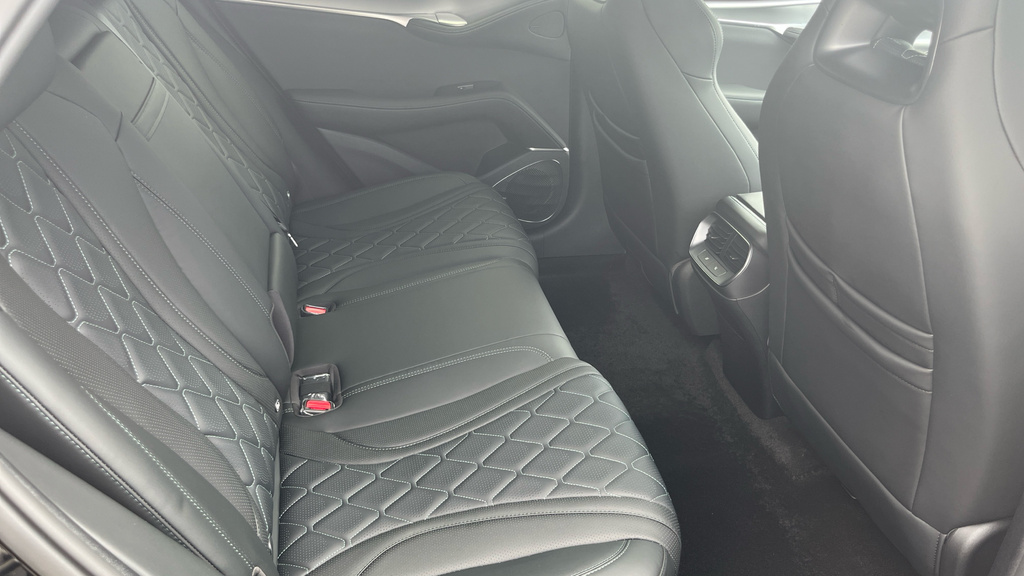 Byd Sealion 7 Excellence Black #16