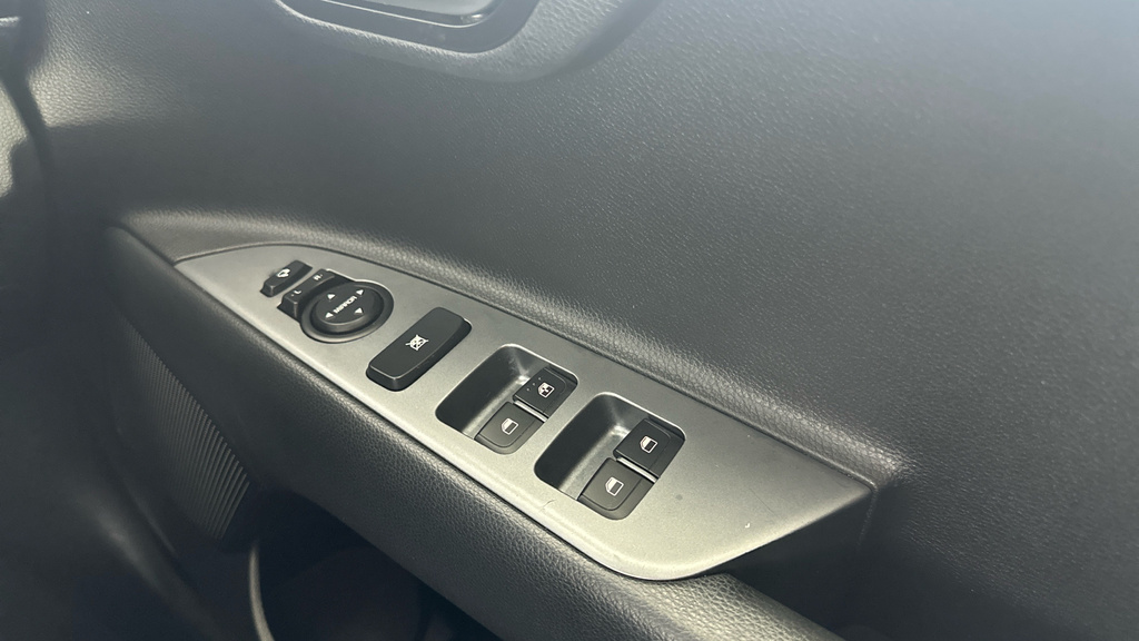Kia RIO Hatchback Grey #21