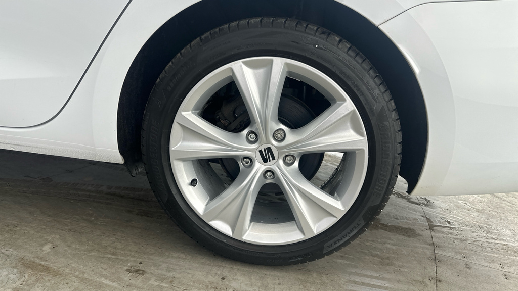 Seat Leon  Grey #24