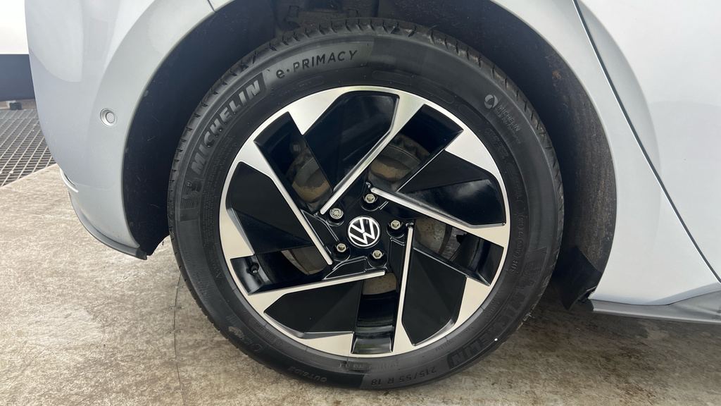 Volkswagen ID.3 Hatchback #26