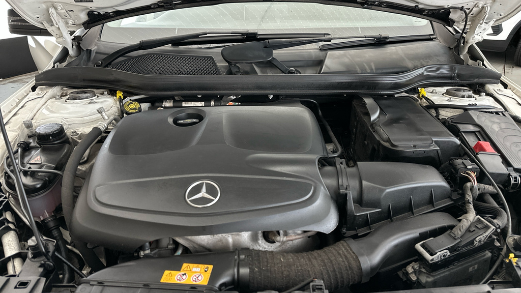 Mercedes-Benz GLA Class Gla 220 Amg Line Premium D 4Matic Grey #20