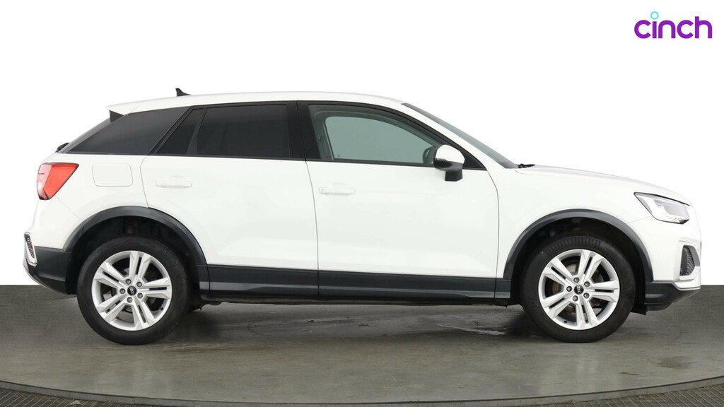 Audi Q2 S Line White #2