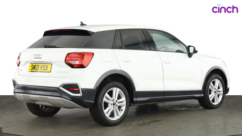 Audi Q2 S Line White #3