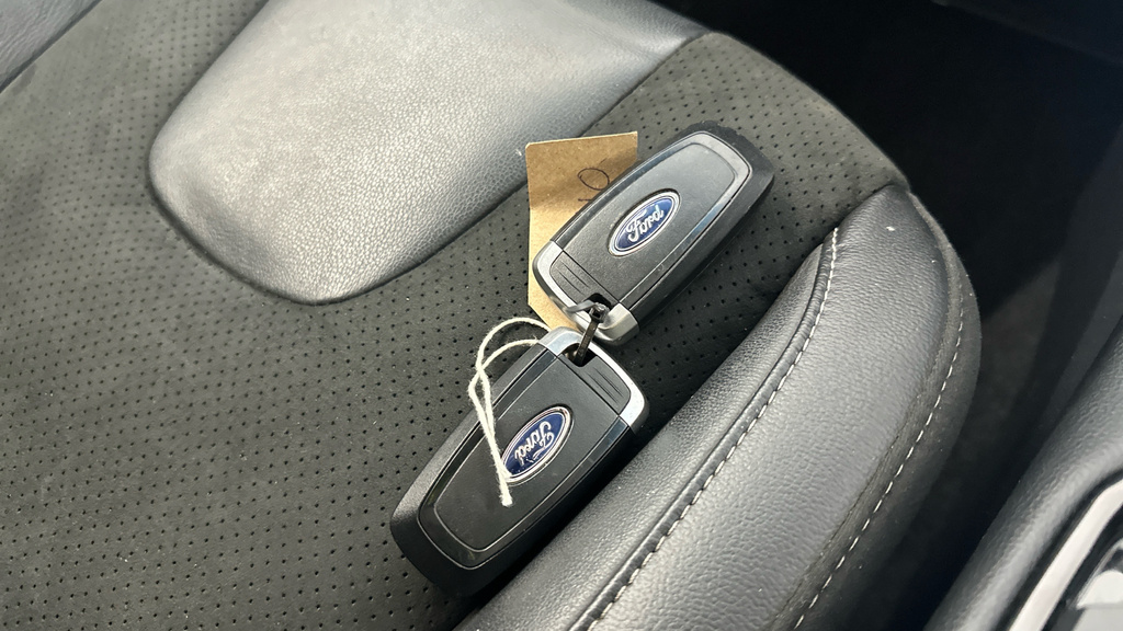 Ford Edge St-line Blue #30