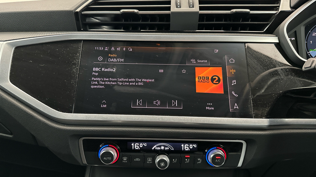 Audi Q3 Technik Grey #15