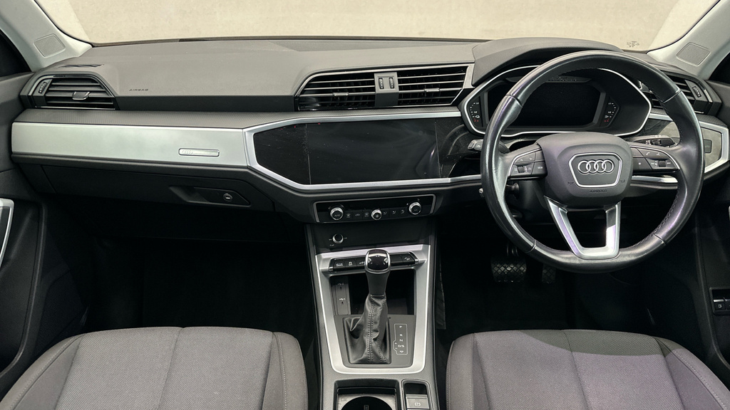 Audi Q3 Technik Grey #14