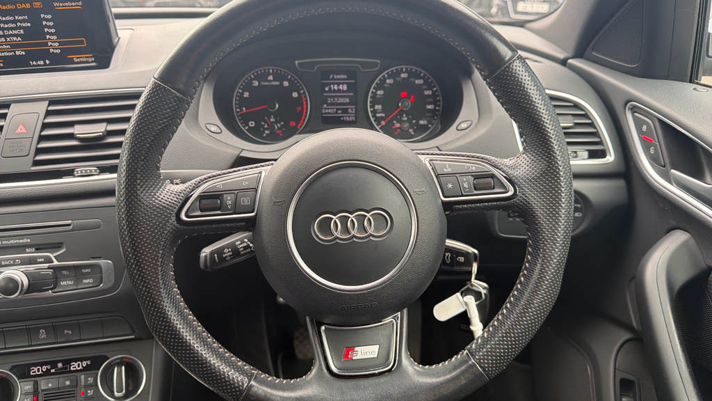 Audi Q3  Silver #43