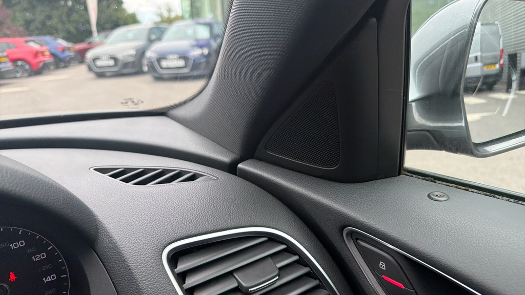 Audi Q3  Silver #37