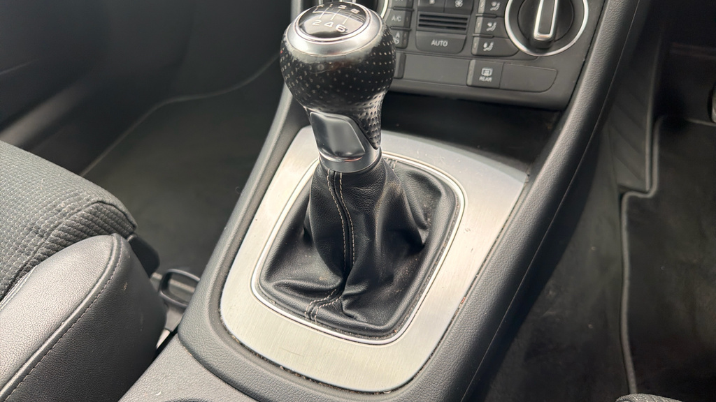 Audi Q3  Silver #32