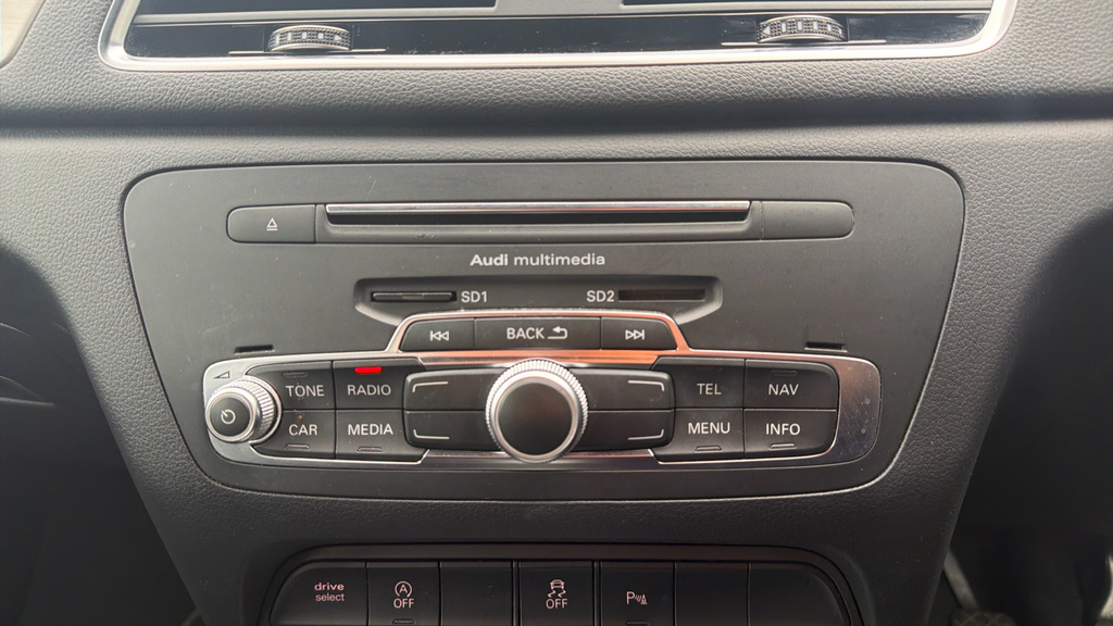 Audi Q3  Silver #45