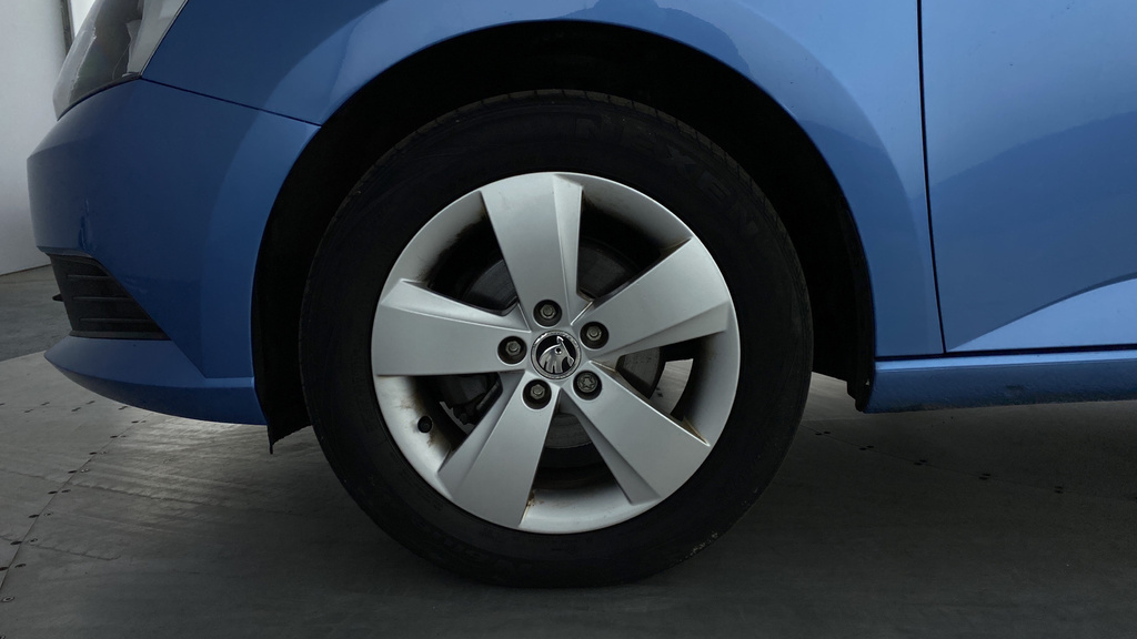 Skoda Fabia Hatchback Blue #23