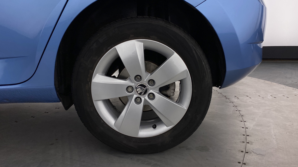 Skoda Fabia Hatchback Blue #24