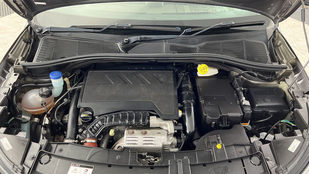 Citroen C4 Cactus C4 Cactus Feel Edition Puretech White #28