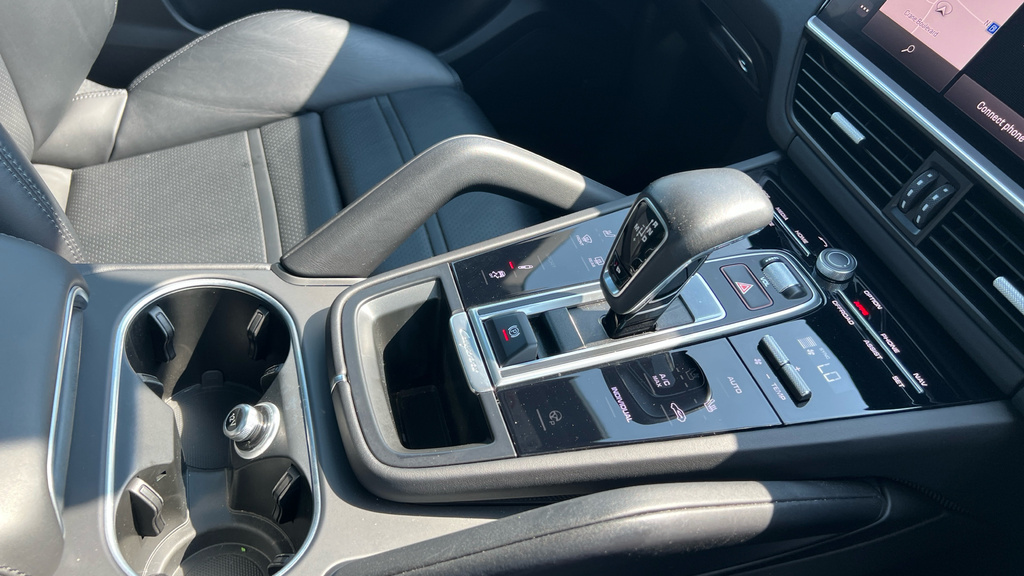 Porsche Cayenne V6 Automatic White #38