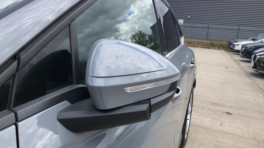 Audi Q4 E Tron Suv Black #9