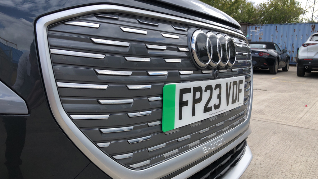 Audi Q4 E Tron Suv Black #15